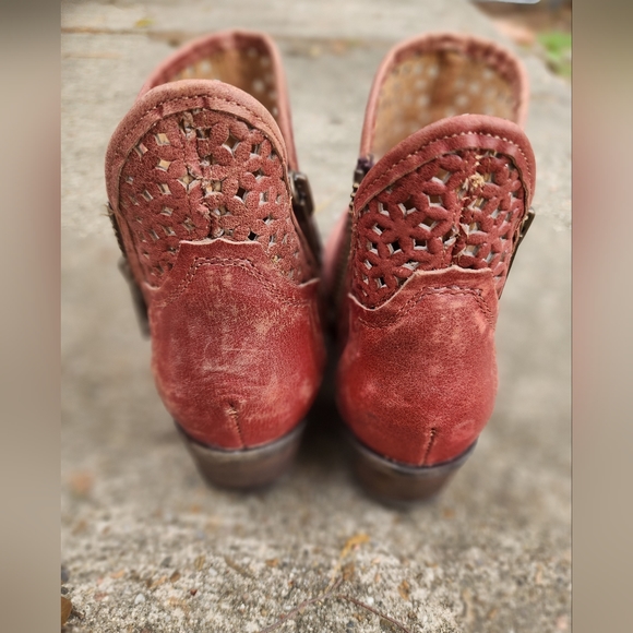 Circle G Western Boots Womens Zipper Round Toe Cut Out Ankle 7 M Red rustic - Picture 3 of 7